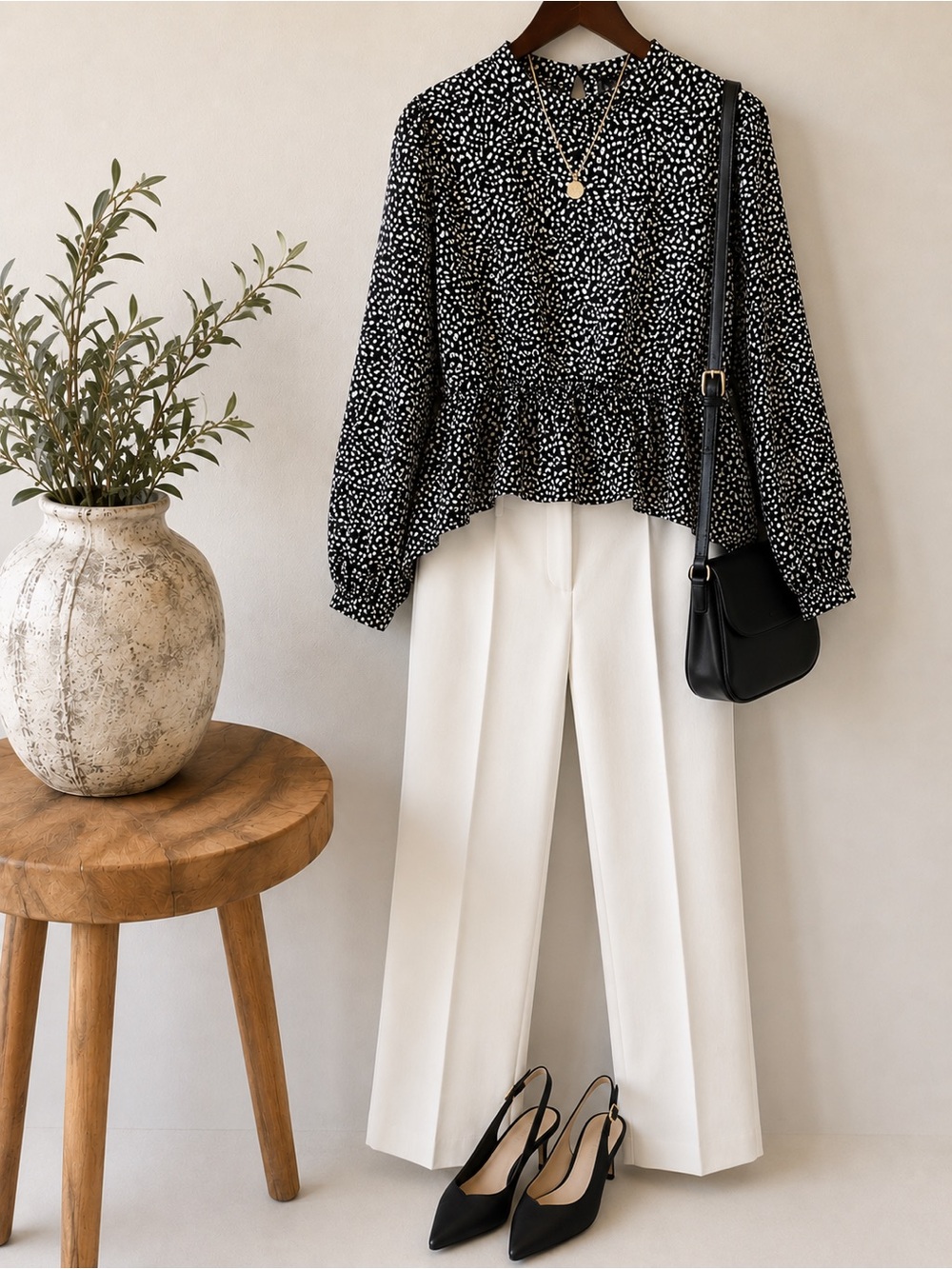 Sanctuary | Black & White Abstract Print Peplum Blouse | Large